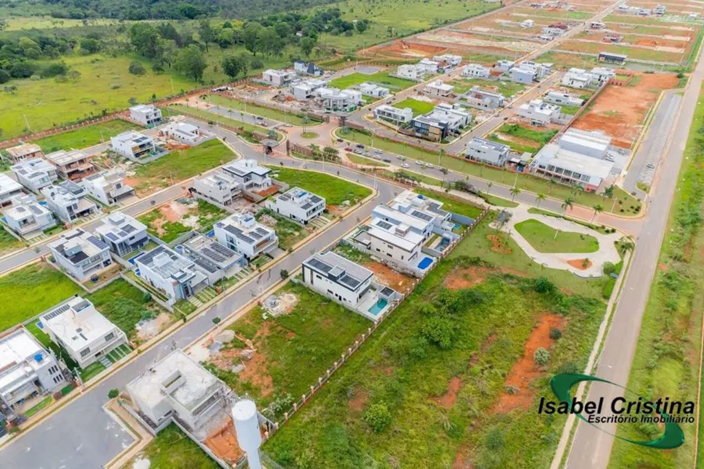 Oportunidade! Vendo 2 Lotes juntos com 775 m2, quitado e escriturado no Condomín...