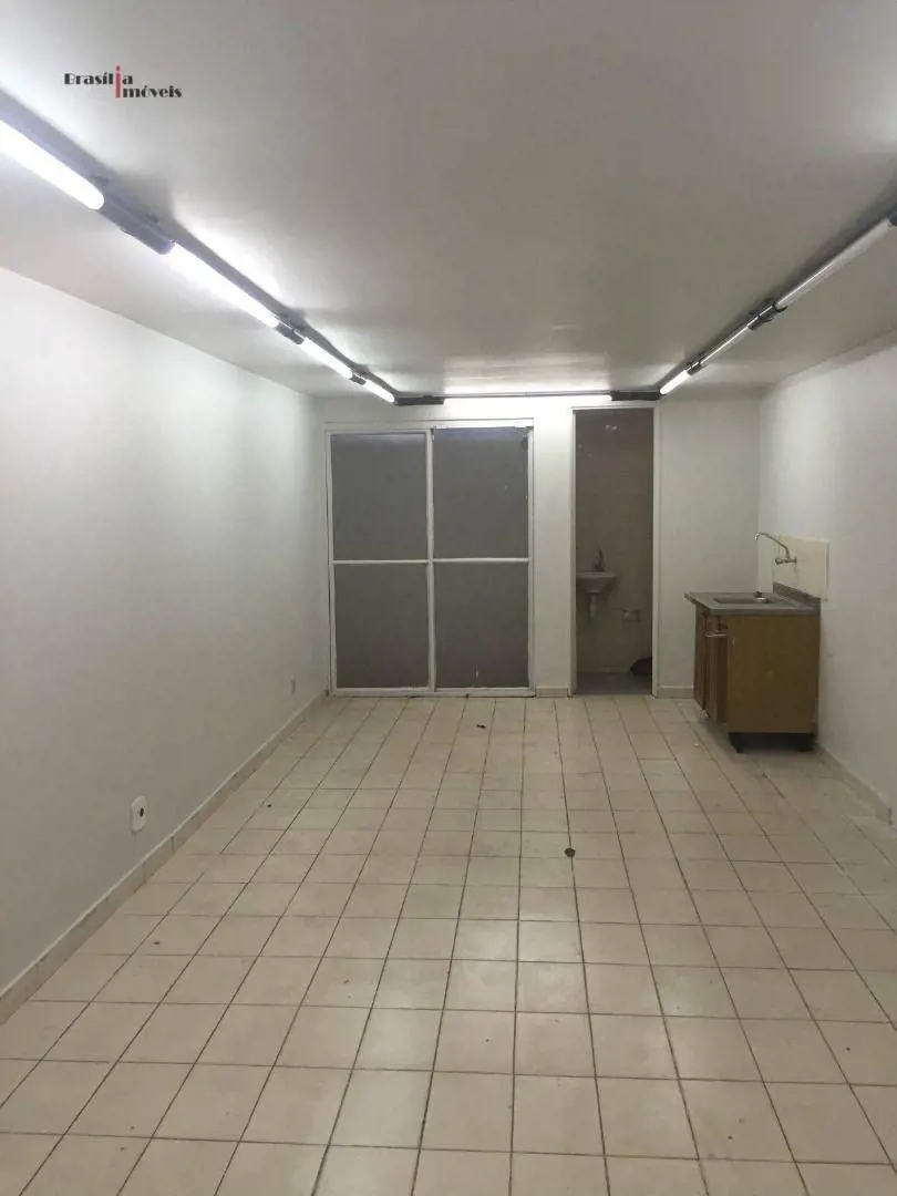 Explore todo o potencial do seu negócio nesta incrível loja comercial localizada...