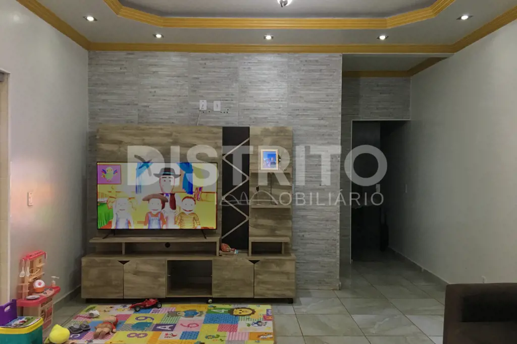 Sobrado à venda em Planaltina Goiás. 3 quartos sendo 2 suites - 4 banheiros - 2 ...