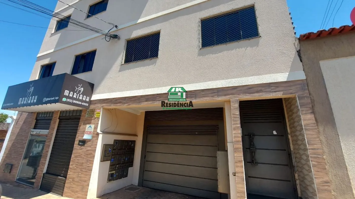 Apartamento contendo: 2 quartos 1 banheiro 2 Guarda-roupasembutidos cozinha amer...