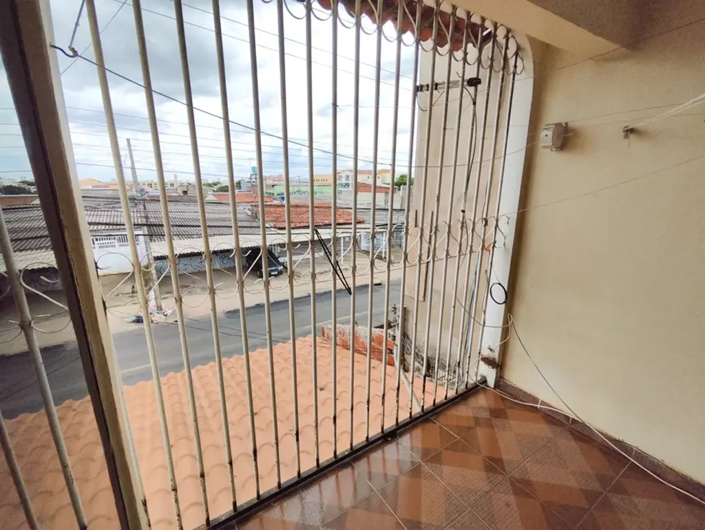 ATENÇÃO, leia essa descrição em FAMÍLIA..SOBRADO EM UMA LOCALIZAÇÃO BASTANTE VAL...