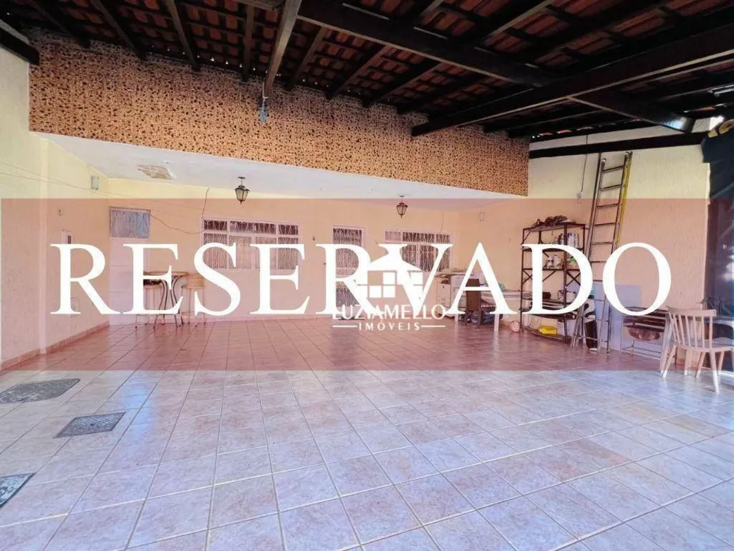 Oportunidade para Morar ou Investir Localização PrivilegiadaExcelente oportunida...