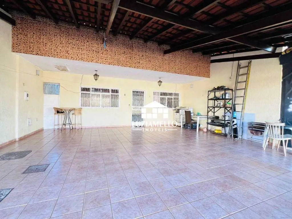 Oportunidade para Morar ou Investir Localização PrivilegiadaExcelente oportunida...