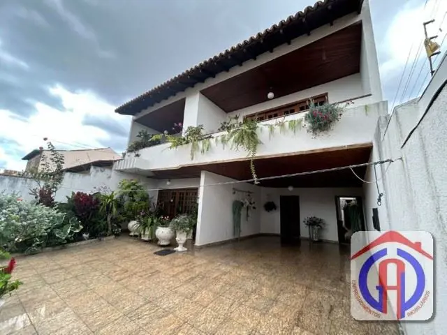 VENHA CONHCER !!!Localizada na QNA 34 Taguatinga Norte.Casa composta de 2 suítes...