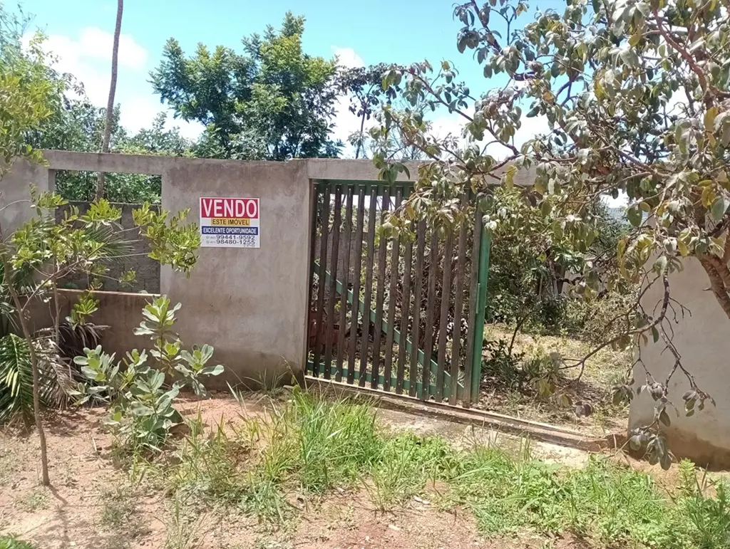 OPORTUNIDADE no Bairro Eldorado, em Alto Paraíso de Goiás Lote com 916,96m2, ba...