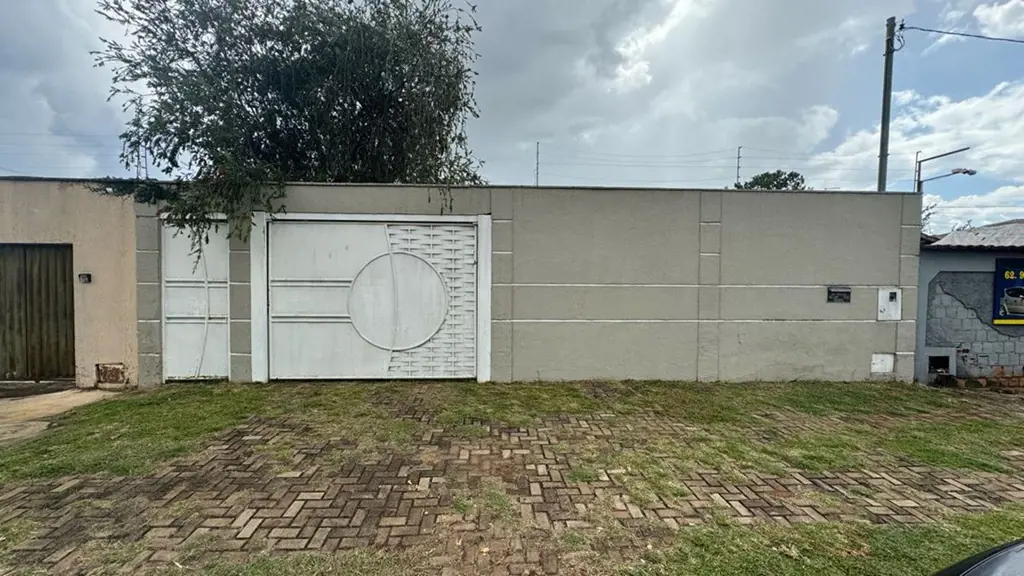 Oferto uma oportunidade única no Setor Jardim Europa em Goiânia, uma área à vend...