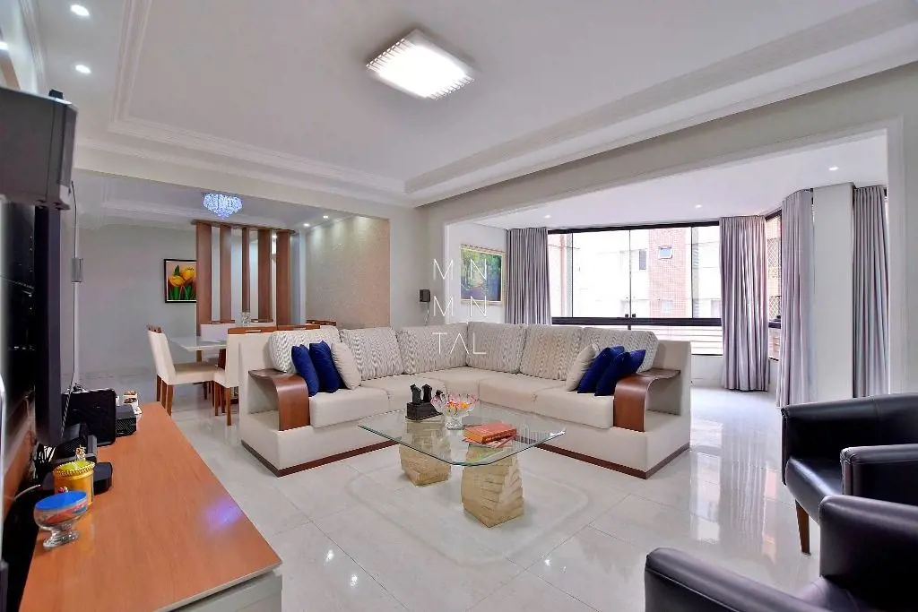 RUA 21 SUL | 3 QUARTOS + DCE | CLOSET | REFORMADO1) Área privativa: 148m²2) APAR...