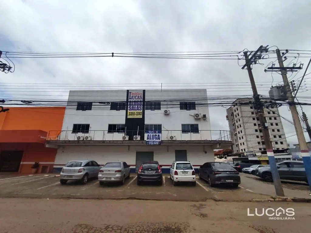 SOF SUL QUADRA 08 CONJUNTO A - GUÁRA Excelente loja comercial com aproximadament...