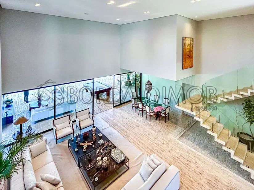 VILLA149199 - Última atualização: 27/03/26 23:30Uma abordagem de espaços vazados...