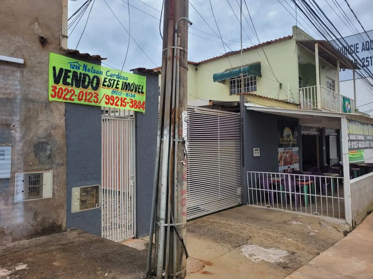 Excelente . Via principal. Comercial/ResidencialUma loja de 70 metros alugada po...