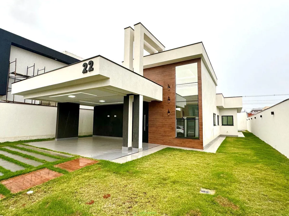 Loop Imóveis vende excelente casa no condomínio Alto da Boa Vista em Sobradinho....