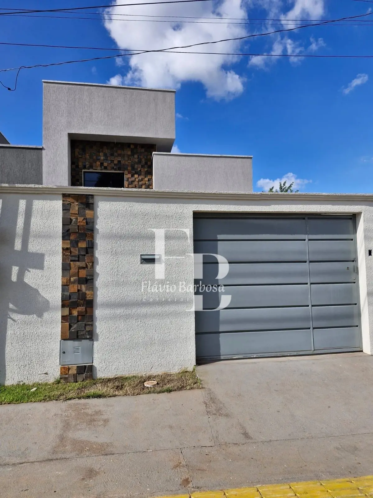 CASA NOVA NO SANTA LUZIA EM APARECIDA DE GOIÂNIACasa de 3 quartos sendo 1 suite,...