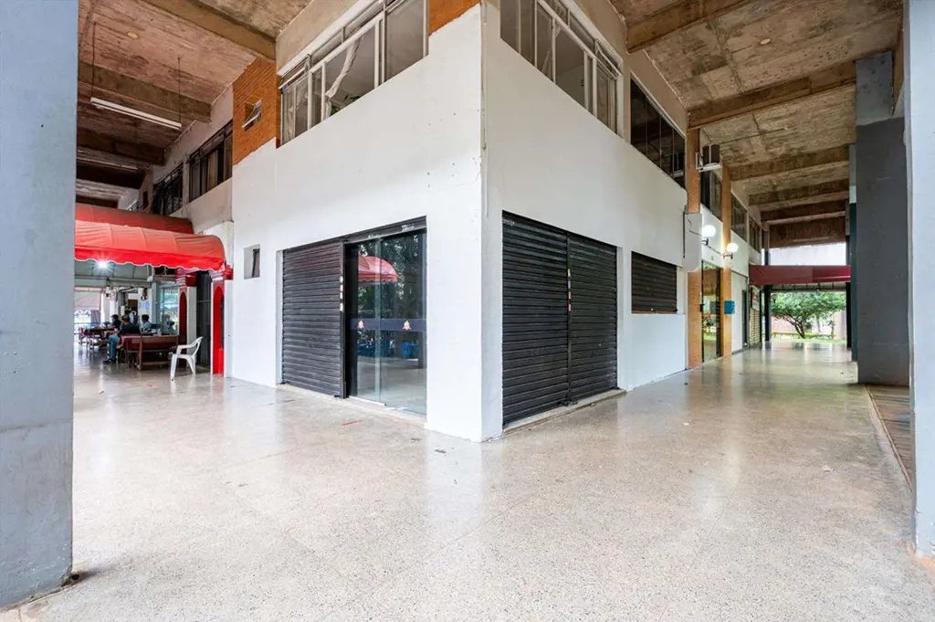 EXCELENTE OPORTUNIDADE 2 LOJAS DE ESQUINA/ FUNDO COM SUBSOLO Excelente loja dupl...