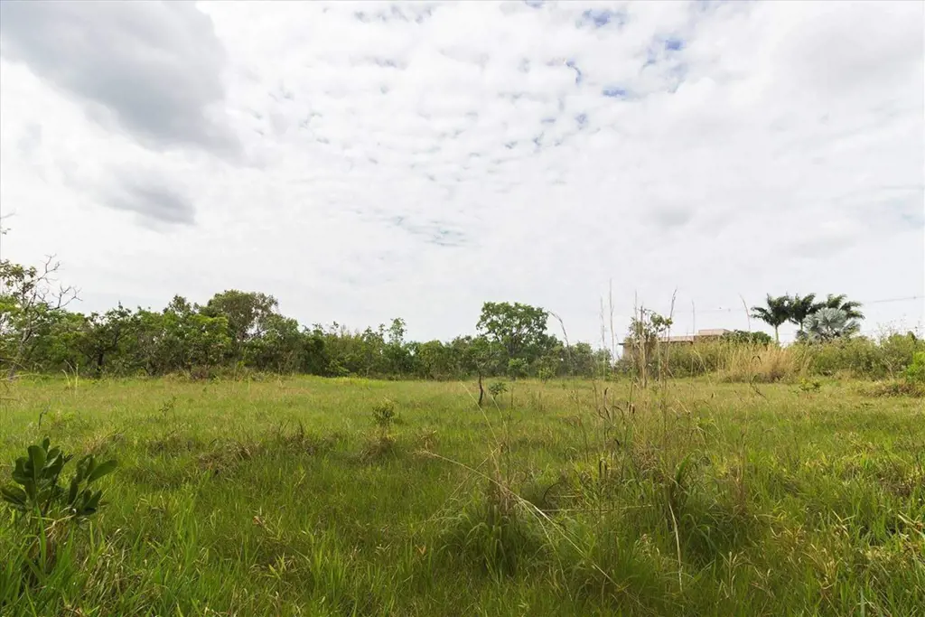 TAQUARI - QUADRA 2, VISTA INCRÍVEL!!!Oportunidade Única: Chácara Serena com Vist...