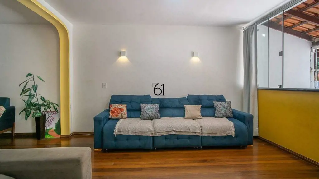 Espetacular Casa Geminada Reformada no Coração da Asa Sul!!!Características Prin...