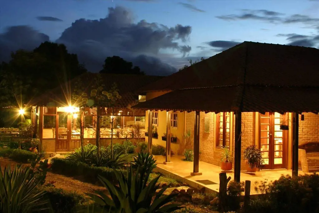 .Oportunidade de negócio - A Pousada Vale das Araras!Um diferecial pra investido...