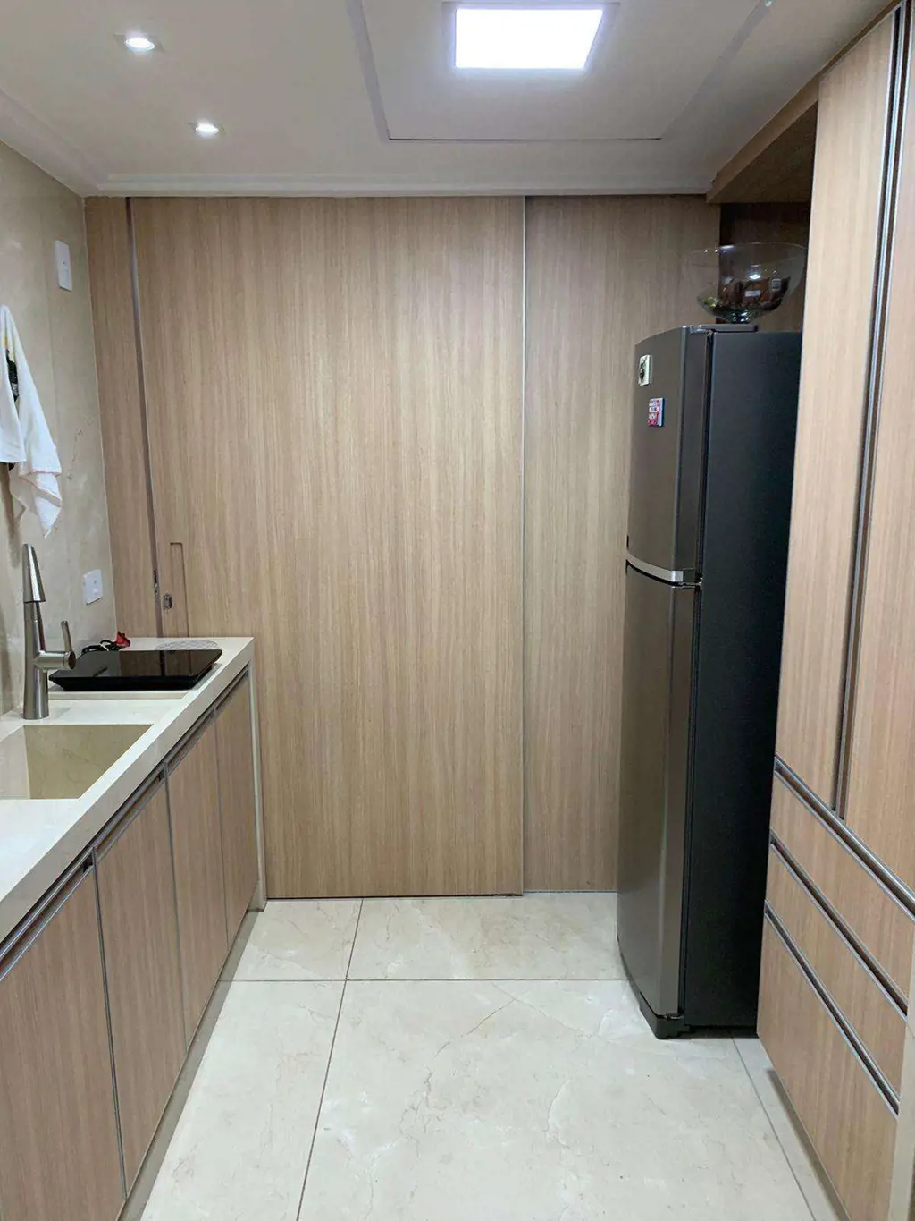 Apartamento com vista para o Lago Paranoá, andar alto e mobiliado!Venha morar ne...