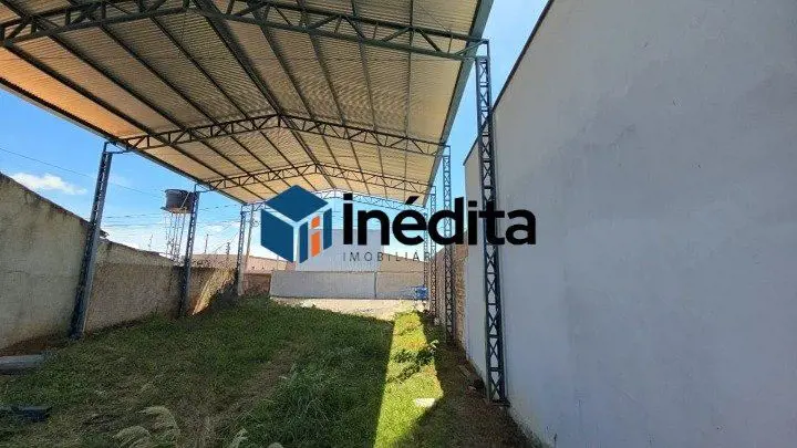 LOCALIZAÇÃO:Em Hidrolândia, com execelente localização, próximo a avenidas princ...
