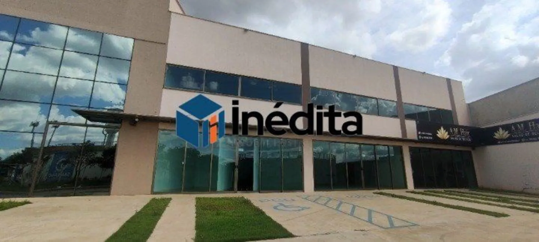 LOCALIZAÇÃO:No Parque Ibirapuera com execelente localização, próximo a avenidas ...