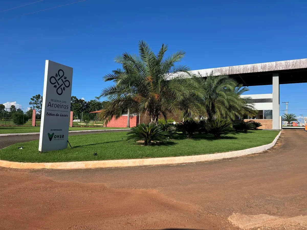 Reserva das Aroeiras - Condomínio fechado de chácaras Bela VistaCom uma área ver...