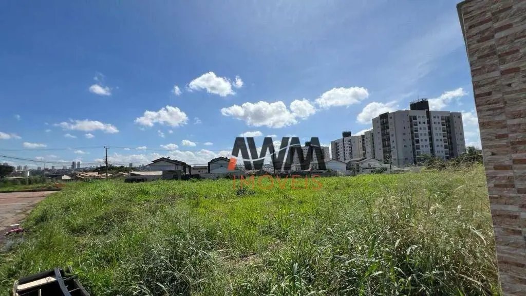 Excelente Area com 2010 m², terreno plano.Localizada na Rua princesa Izabel com ...