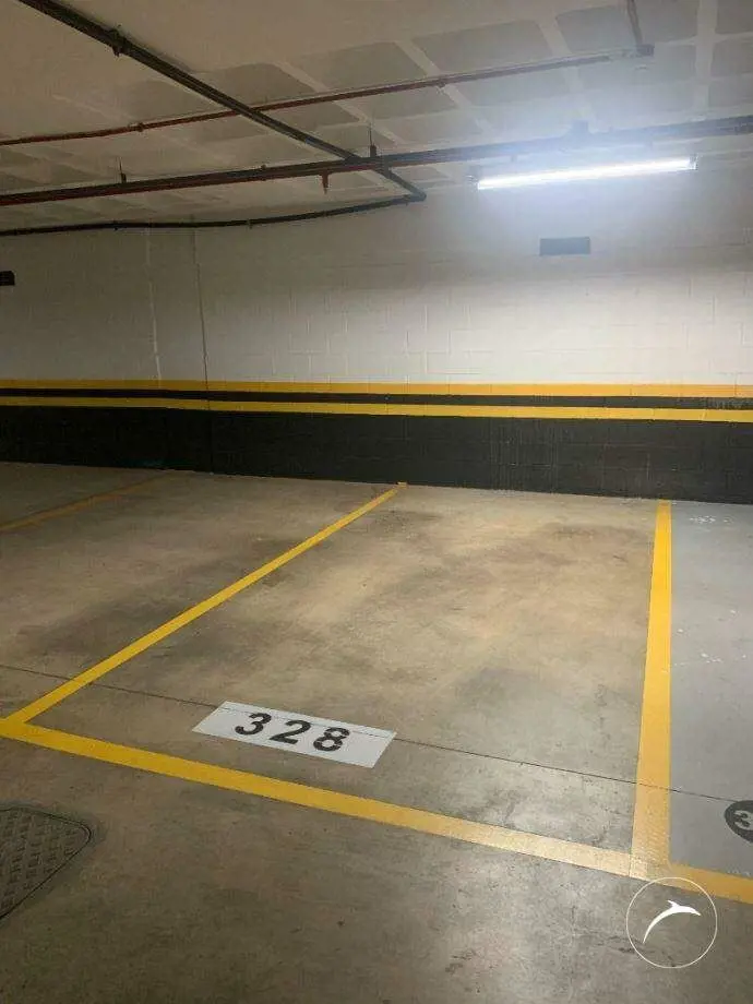 Uma vaga de garagem bem localizada,vaga solta,24h de acessodocumentação okCom a ...