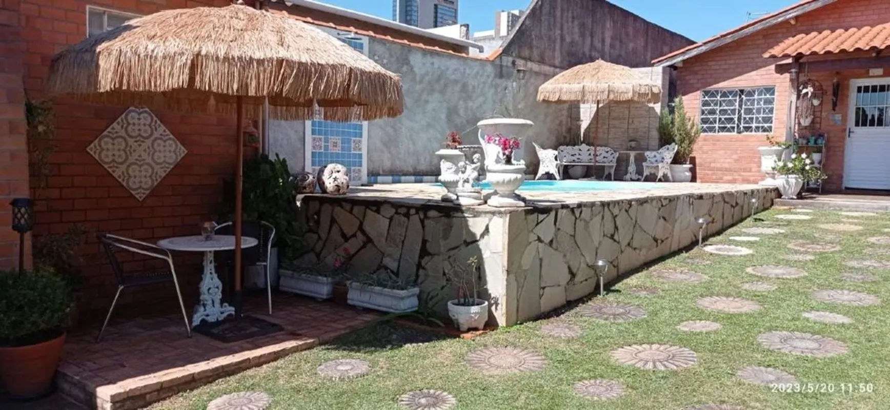 Casa em Lote de 311,60 m2Descubra o conforto e a segurança de viver em uma casa ...