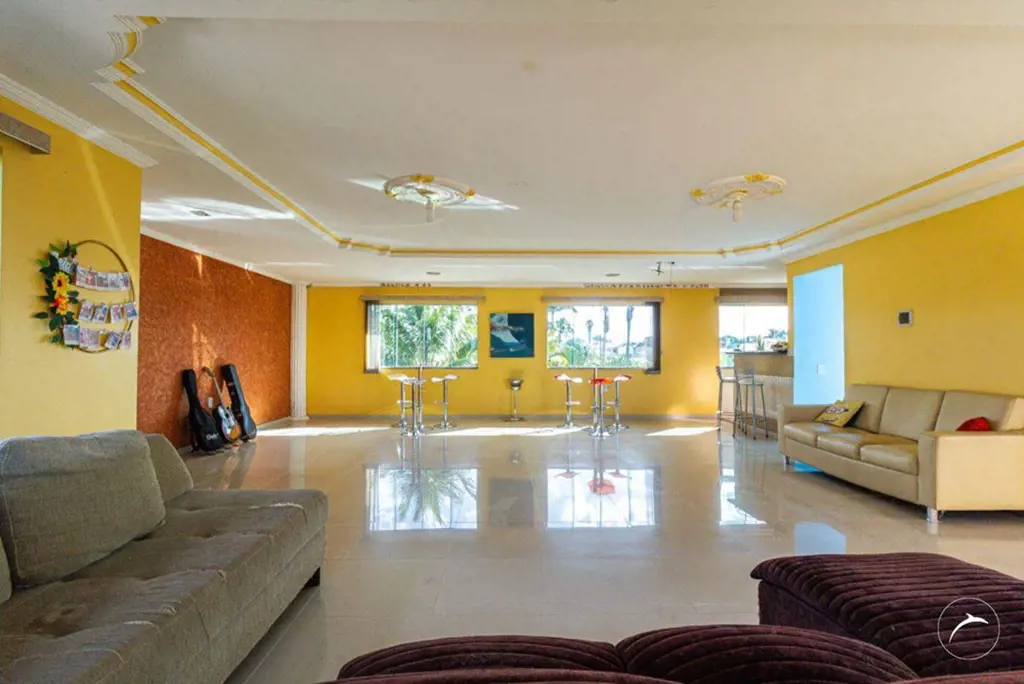 Residência Sofisticada em Taguatinga SulLocalização Privilegiada: Esta casa está...