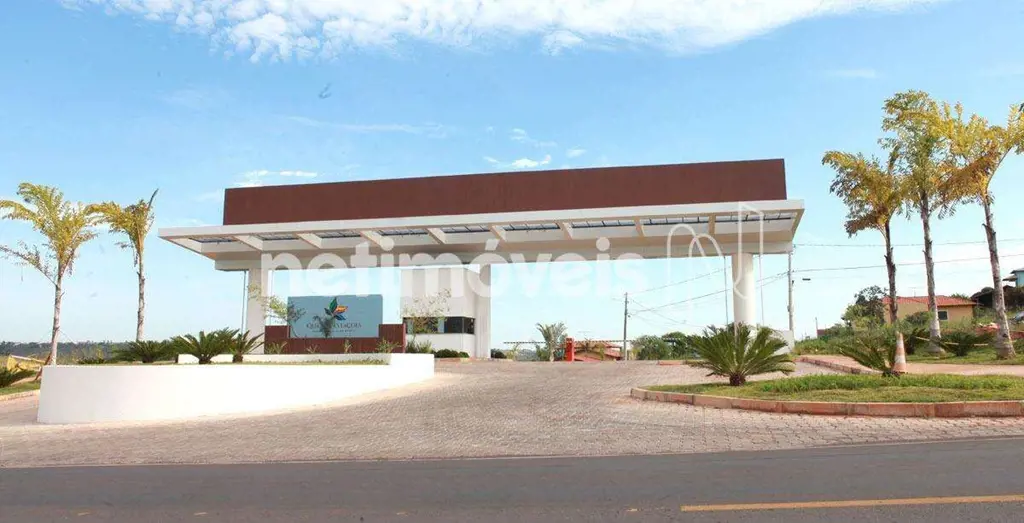 Condomínio Quatro Estações, fechado, REGULARIZADO e ESCRITURADO, lote de 557,68 ...