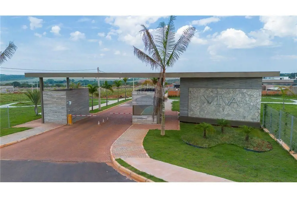 A Premier Imob, oferece um terreno no Condomínio Parque Viva Jardim Botânico, co...