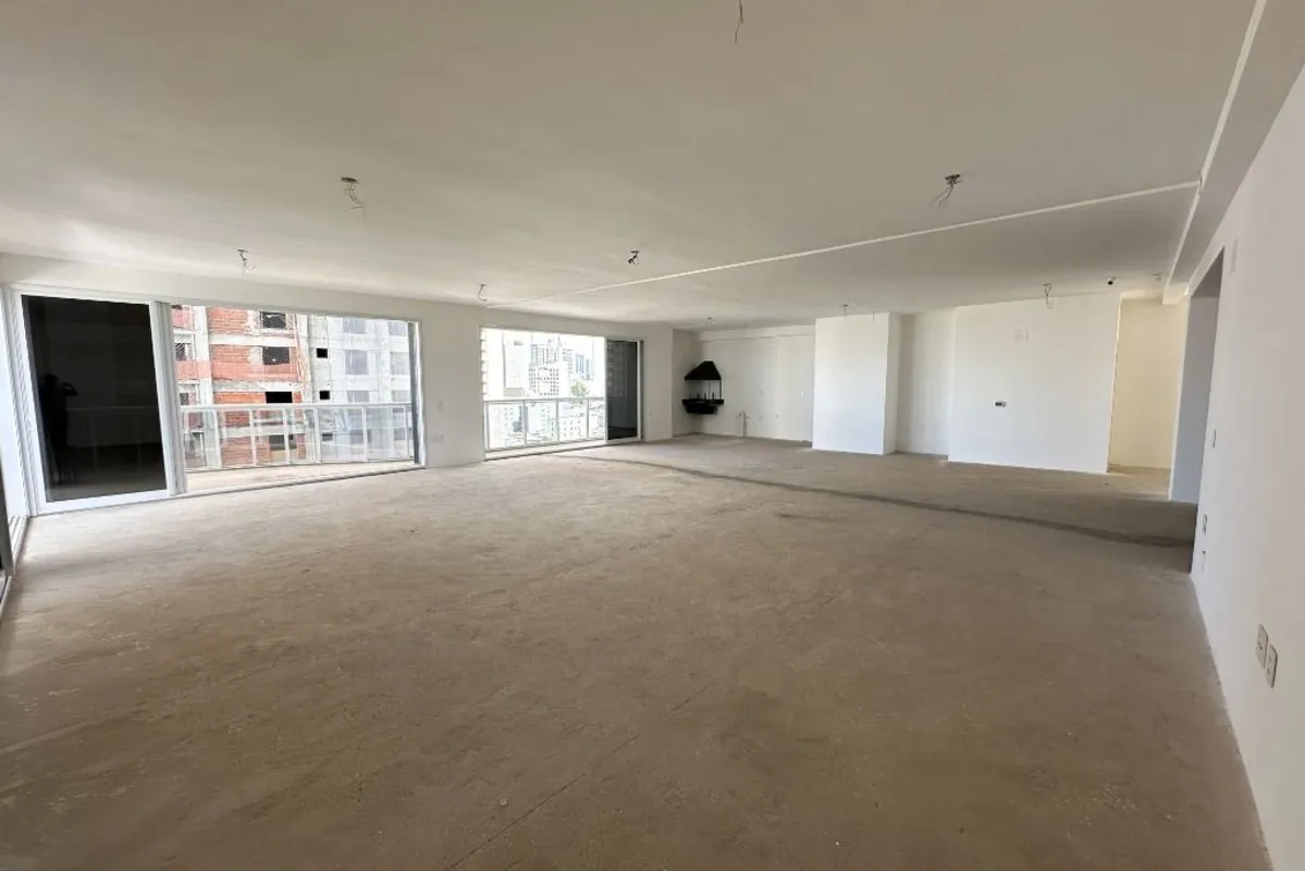 Apartamento de 430 m² com 04 suítes à venda em frente a Praça do Sol no Setor Oe...