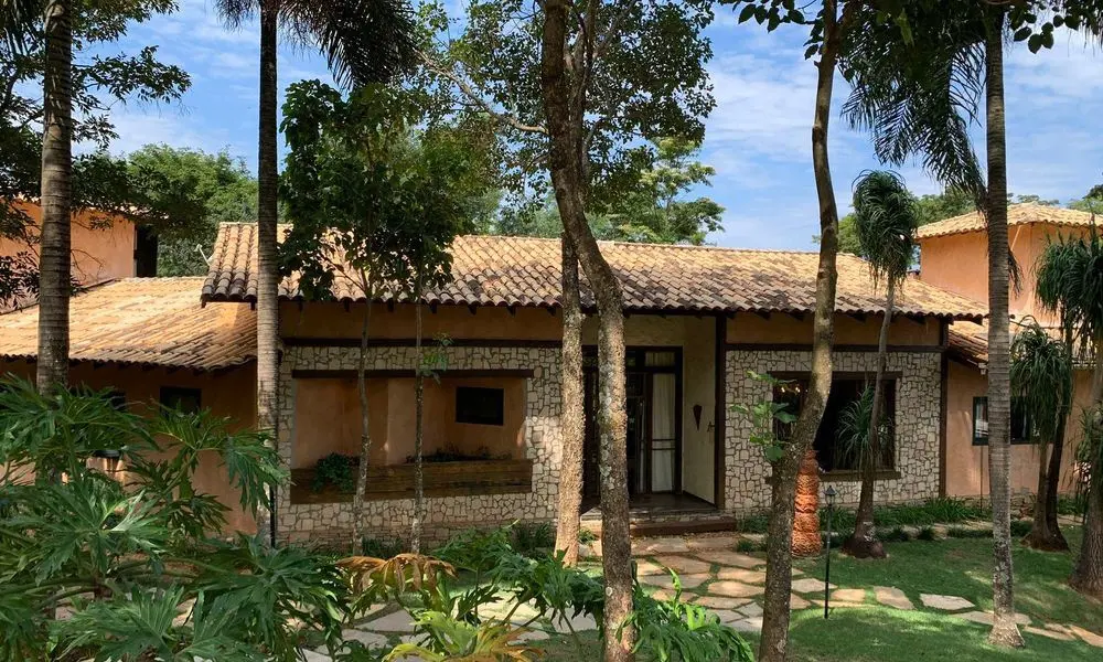 SOBRADO COM VISTA PARA O LAGO NO ALDEIA DO VALE.Belo sobrado no condomínio Aldei...