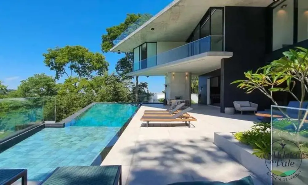 Sobrado mobiliado espetacular com vista para hípica e lago.Sobrado com 6 suítesa...