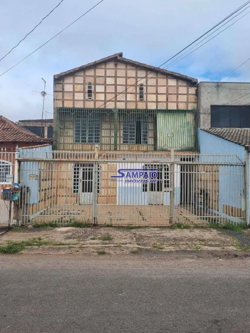 02 Sobrados na QNO 09 Conjunto E!2 Sobrados (frente e fundos).Valor: R$ 340.000,...