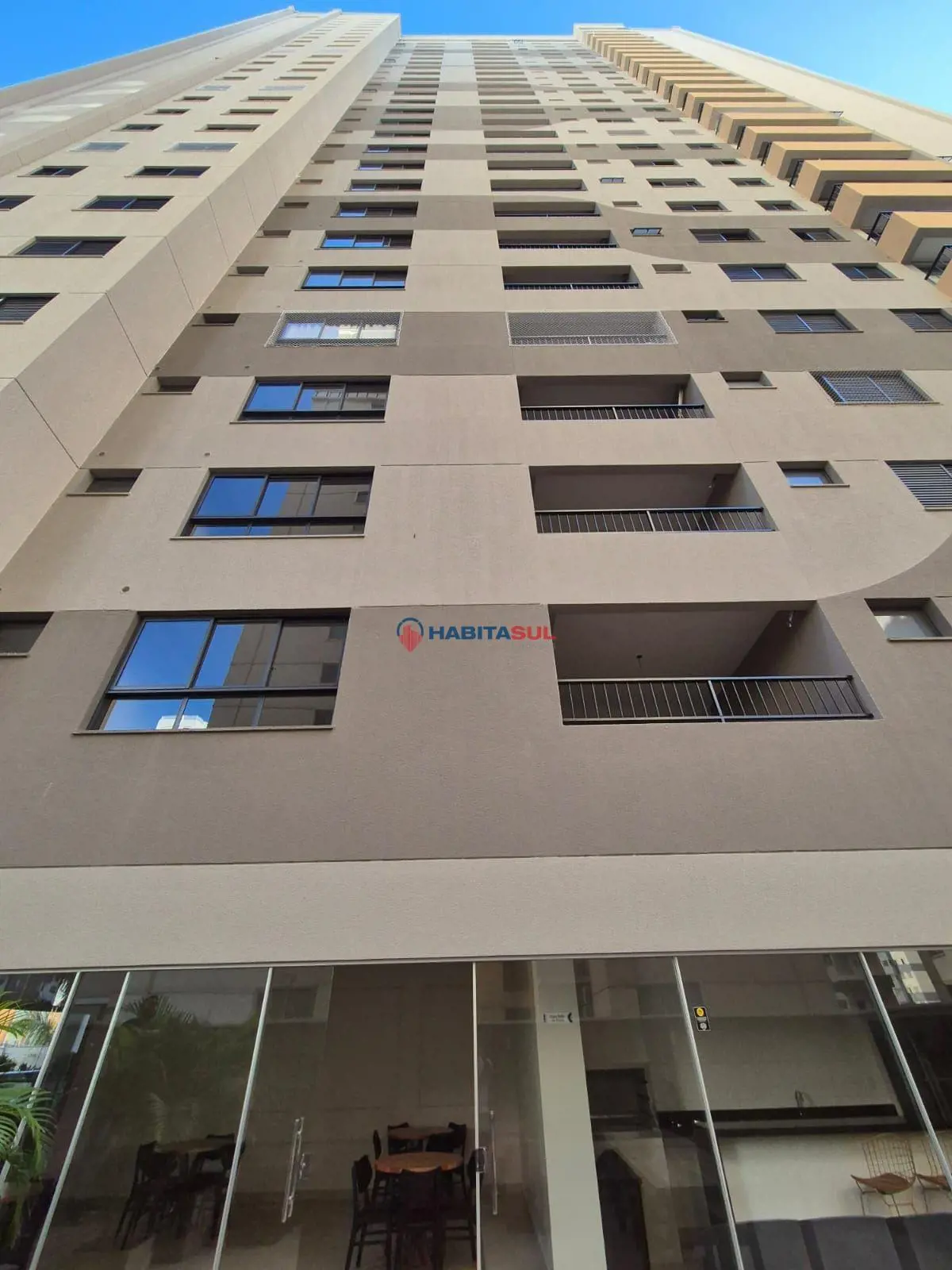 Flat mobiliado e decorado; Quarto, sala e cozinha integrados, condomínio com áre...