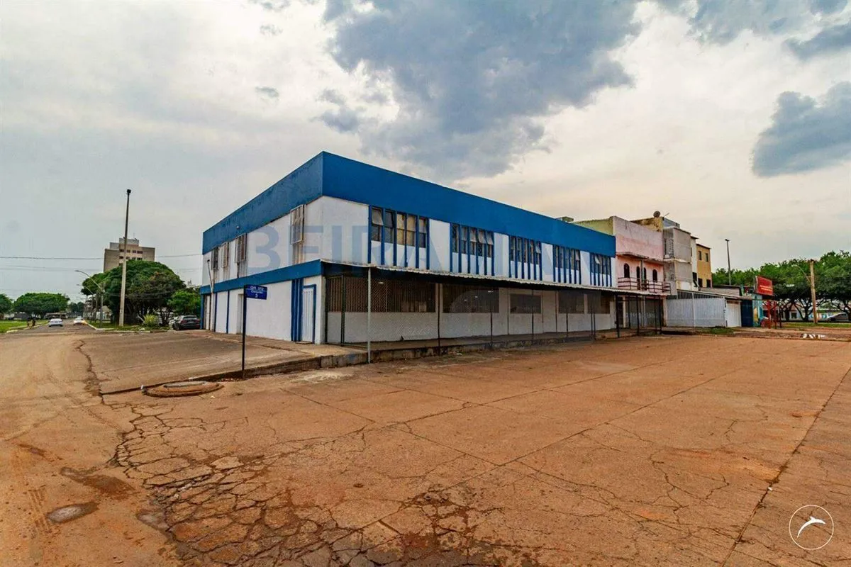 Excelente Prédio Comercial em Avenida Principal - Oportunidade ImperdívelEste pr...