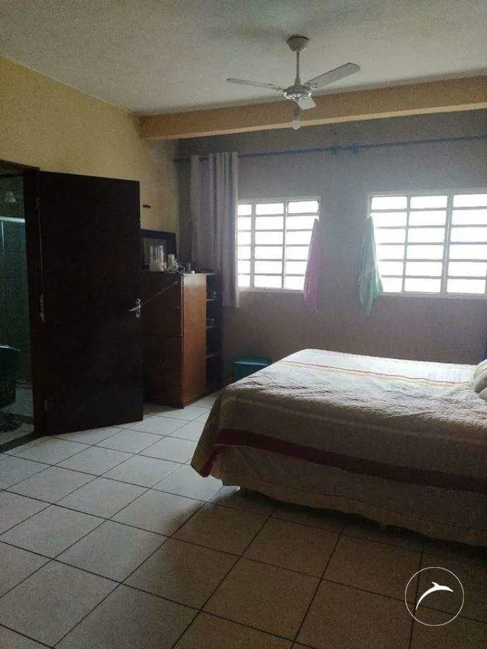 Imóvel Amplo e Versátil à Venda - Ideal para Creches, Escolas e Clínicas- Qs 11,...