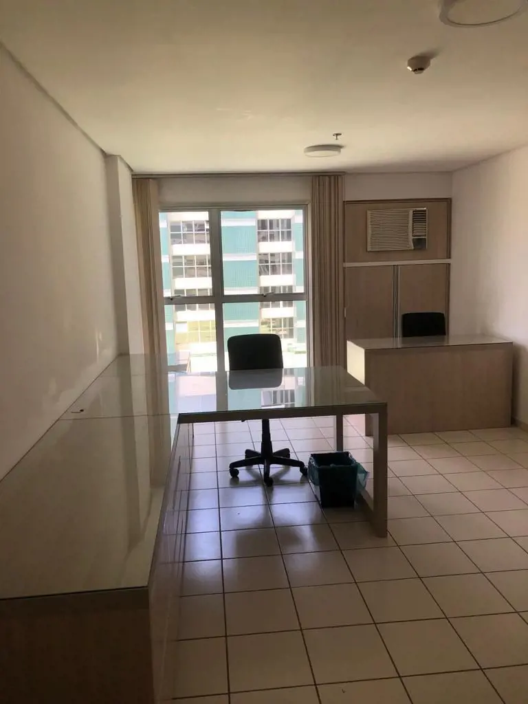 Sala comercial mobiliada, com ar condicionado e garagem no subsolo 14/05/24