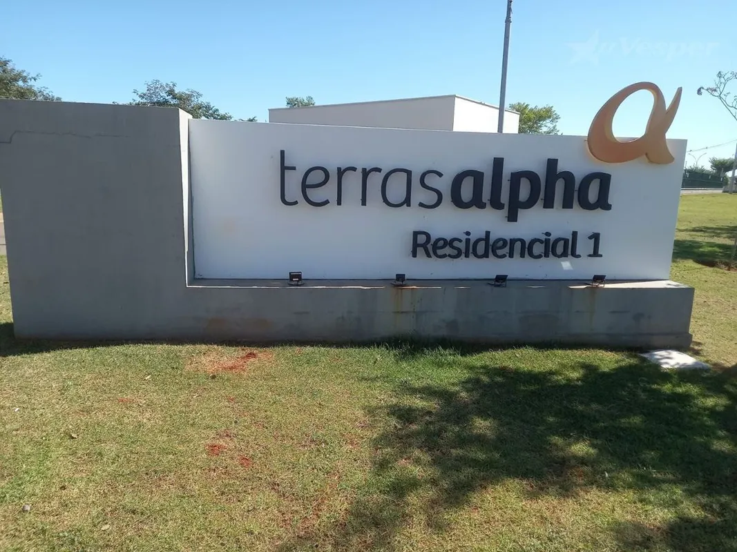 Excelente Lote medindo 360m², no Terras Alpha Residencial em Senador Canedo.Fren...