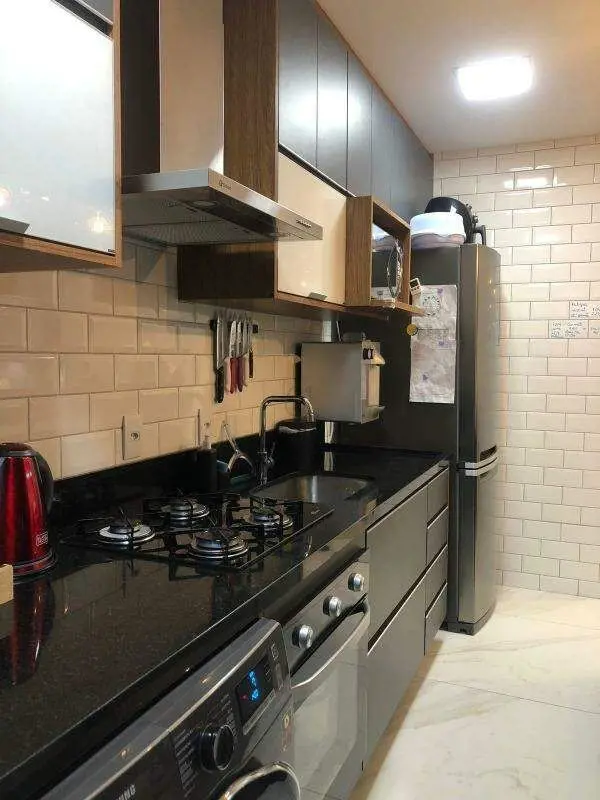 OPORTUNIDADE ÚNICA: APTO DE 2 QTS COM SUITE E AREA DE LAZERLocalização: Sobradin...