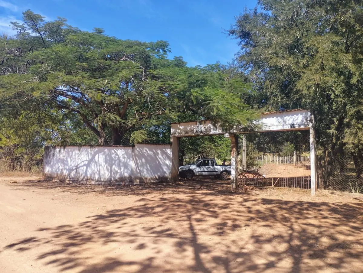 Chácara com 1/2 alqueire (24.000m2) em Teresópolis, á 2 km do Posto Sidney na BR...