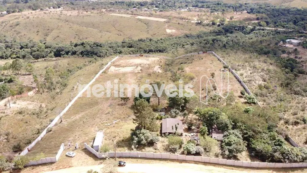 CHACARA EM ÓTIMA LOCALIZAÇÃO:IMÓVEL: 2 chácaras juntas! 1 com 22.200 m21 com 22....