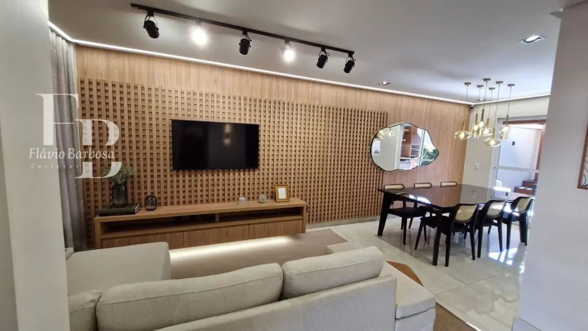 SOBRADOS EM CONDOMINIO FECHADO DE ALTO PADRÃOÓTIMA LOCALIZAÇÃO: BAIRRO SÍTIO SAN...