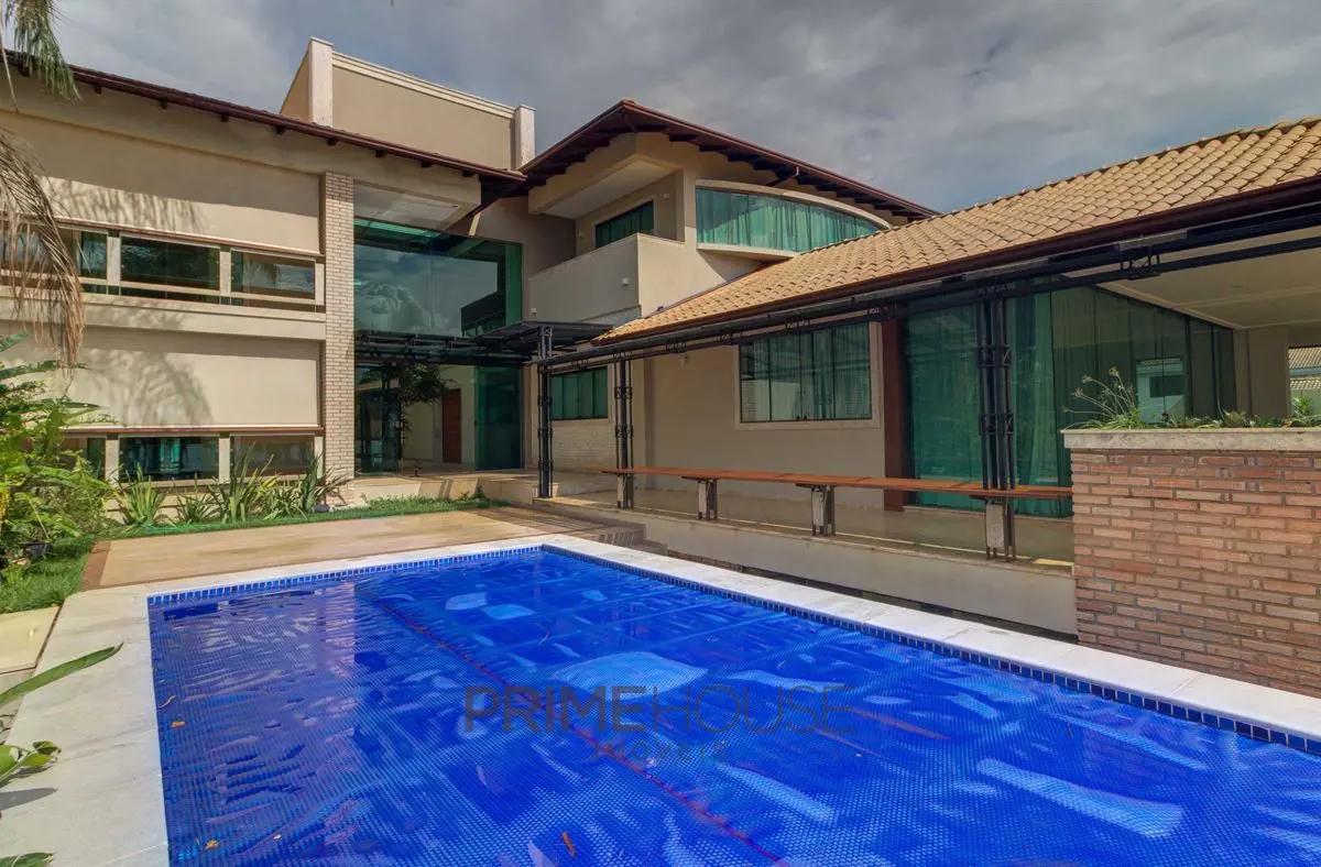 PRIME HOUSE IMÓVEIS VENDE LINDA CASA COM 5 SUÍTES EM PONTA DE PICOLÉ NA QL 32 DO...