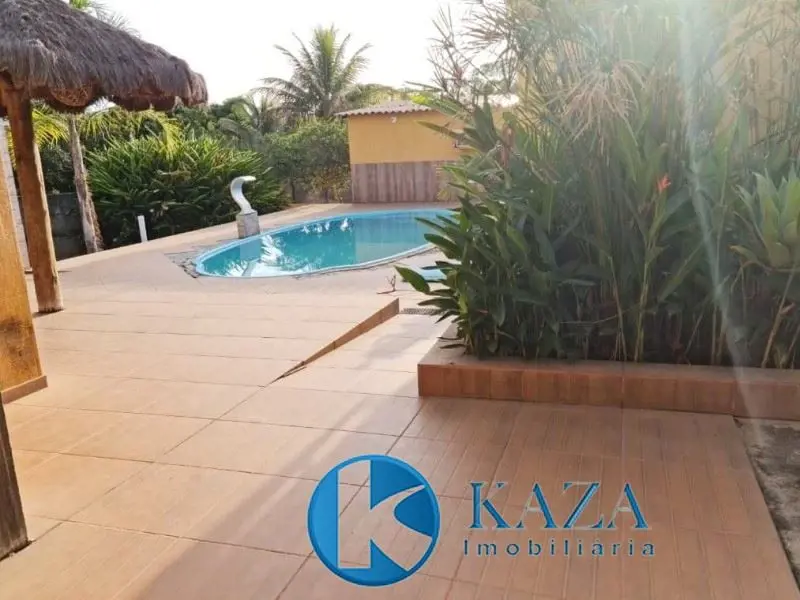 Imagine acompanhar o pôr do sol nesse lindo e aconchegante imóvel, ou mesmo apro...