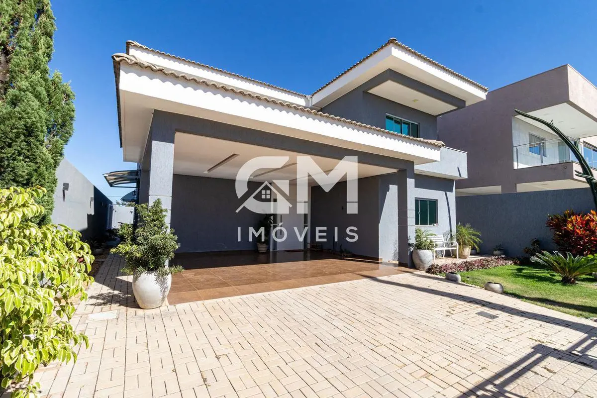 A GM Imóveis vende casa de altíssimo padrão no condomínio Alto da Boa Vista, um ...
