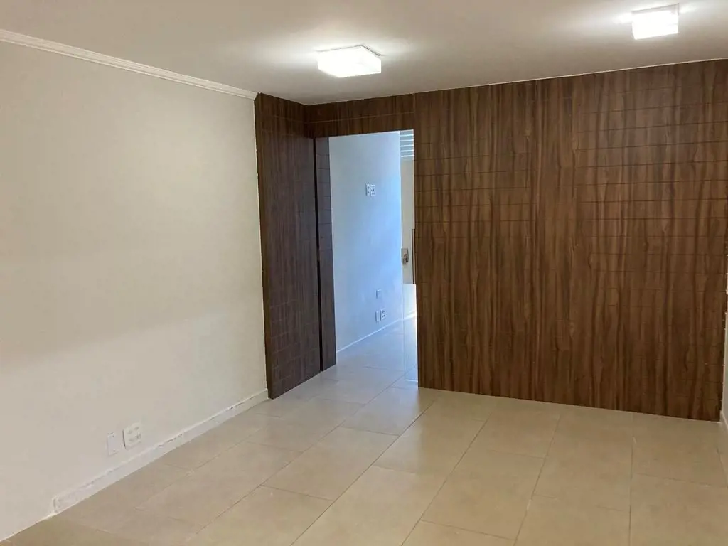 Sala comercial para vender Asa Norte Brasília DFComposto por:Sala com banheiroAc...