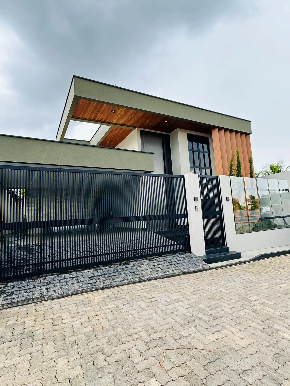 SHA Conjunto 5 - Casa Alto Padrão (ESCRITURADA E QUITADA)Lazer completo - Lote 4...