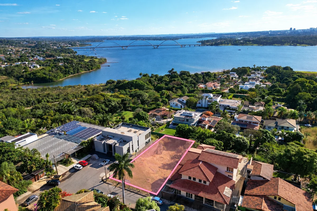 QI 28 – Lago Sul | Lote exclusivo com vista privilegiada para a Ponte JKApresent...