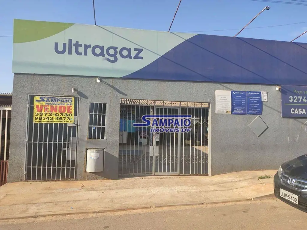 Casa de 01 quarto em lote de 200m² no Setor Habitacional Sol Nascente Aproveite ...